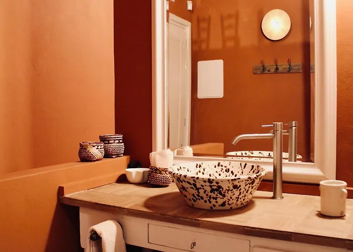 Hotel Antica Masseria Le Monache 3*
