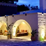 Antica Masseria Le Monache Hotel