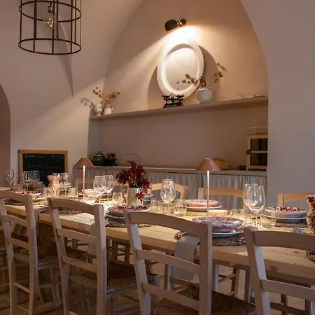 Antica Masseria Le Monache Hotel *