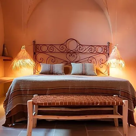 Antica Masseria Le Monache Hotel 3*
